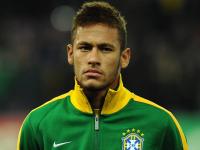 FB赛事直播-极速绝杀，阿斯顿马丁险胜雷诺，皮亚斯特里刷新纪录书写F1新篇章