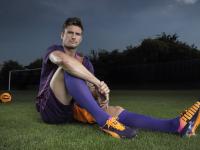 FB体育官网-黄蜂展翅力克独行侠，德甲争冠焦点战上演绿茵激情