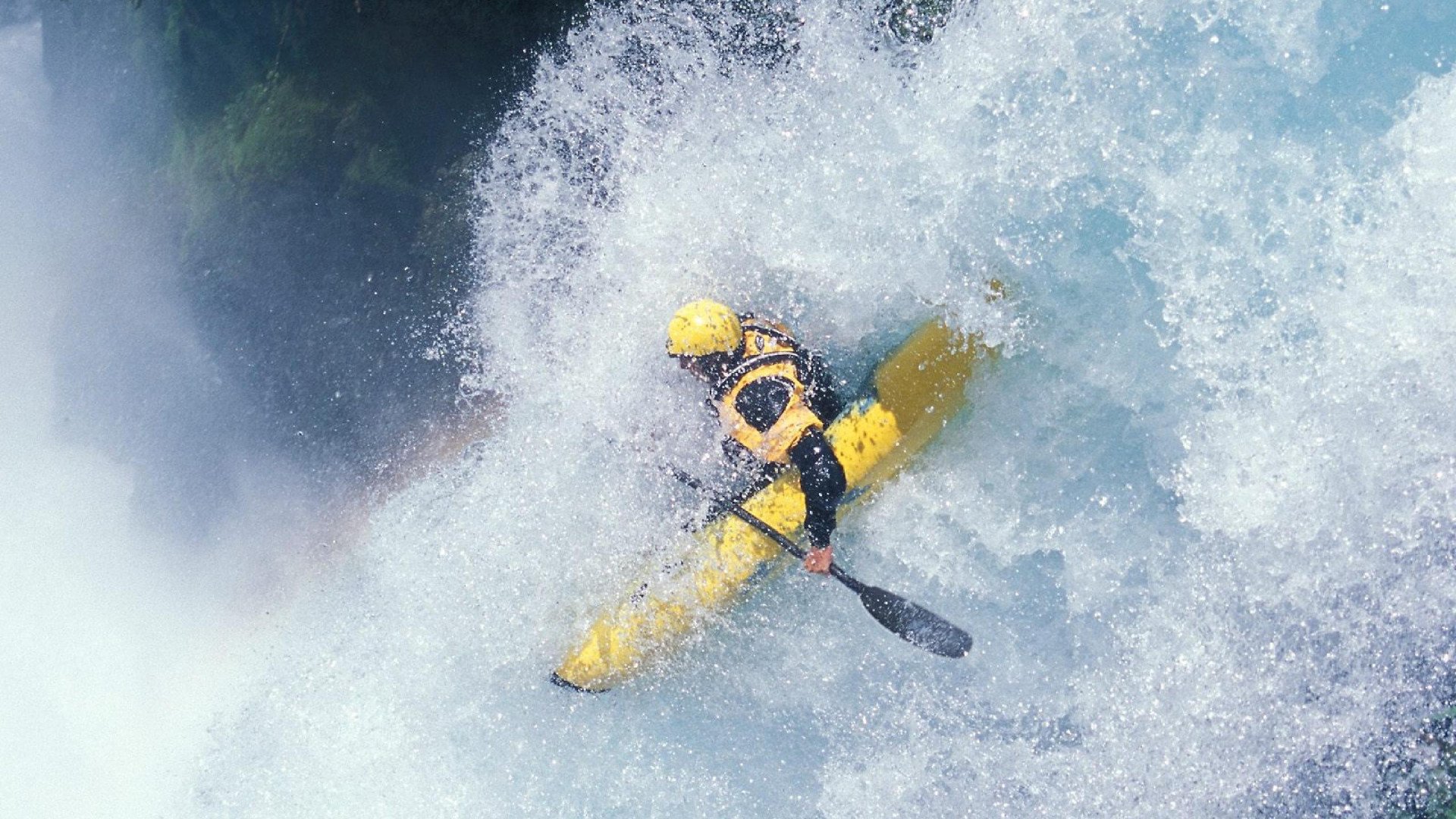 东决关键战之夜，法比尼奥压力下完成爆发