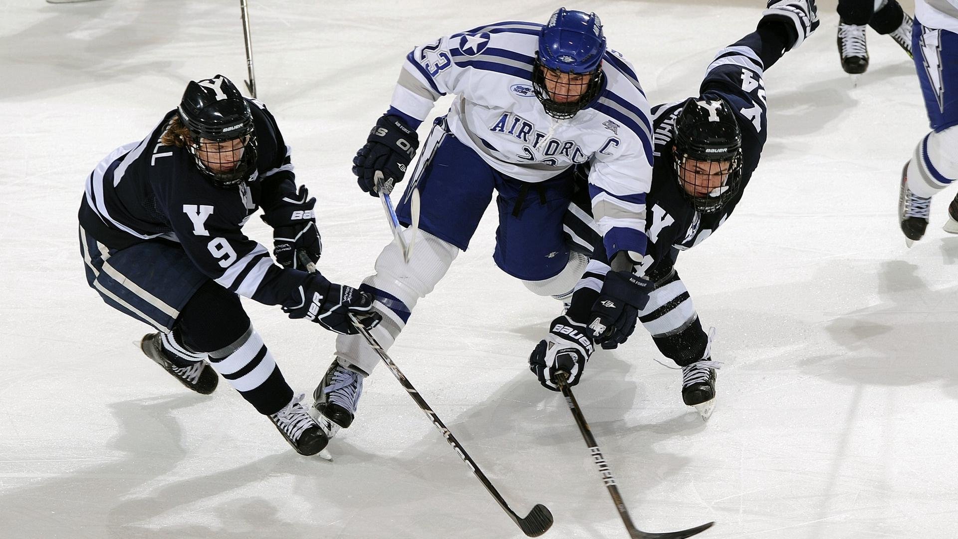 那不勒斯之夜，蓝月当空，姆巴佩以一己之力惊艳世界